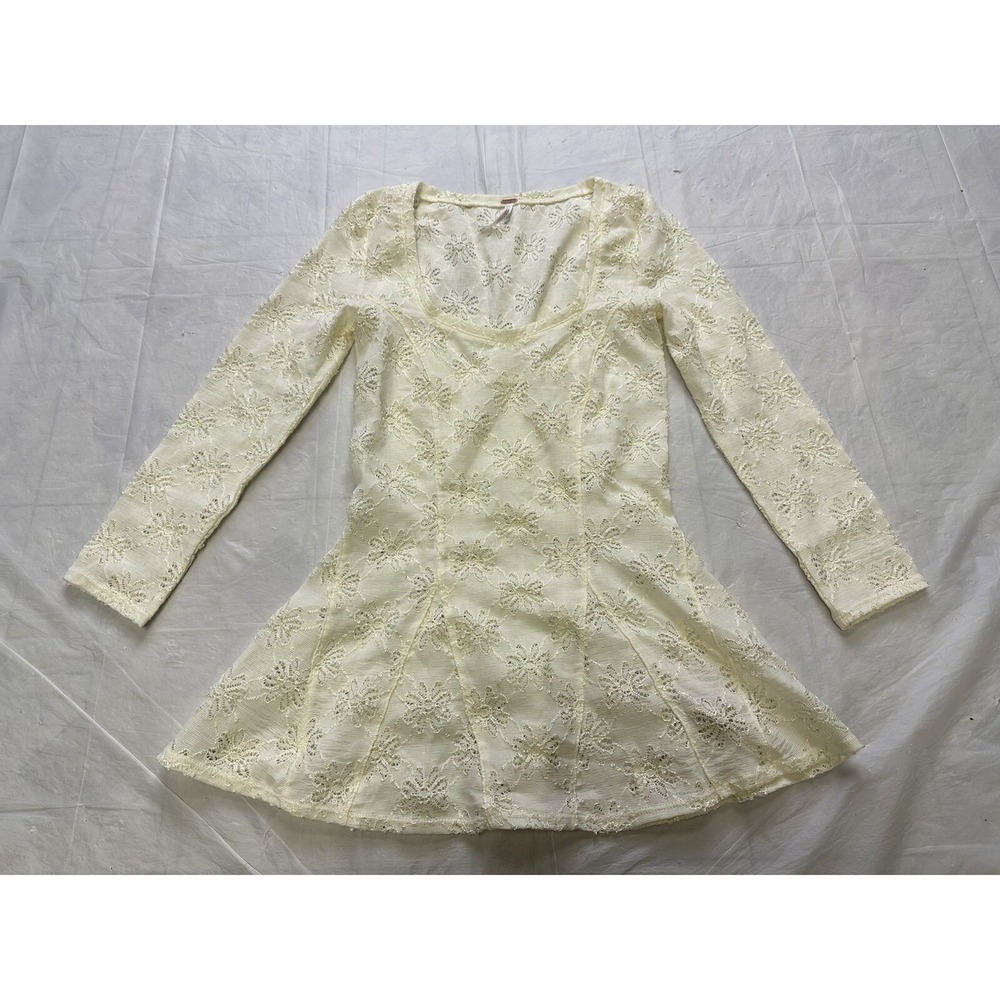 Free People Godet Cream Lace Floral Eyelet 3/4 Sleeve Peplum Tunic Top - XS